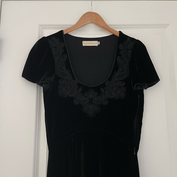 Johnny Was 4 Love and Liberty Embroidered Velvet Dress Witchy Boho Whimsigoth - Picture 3 of 12